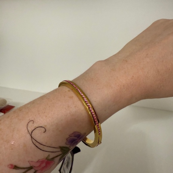 NWT Kate Spade Ring It Up Pave Bangle in Rose - Picture 7 of 9